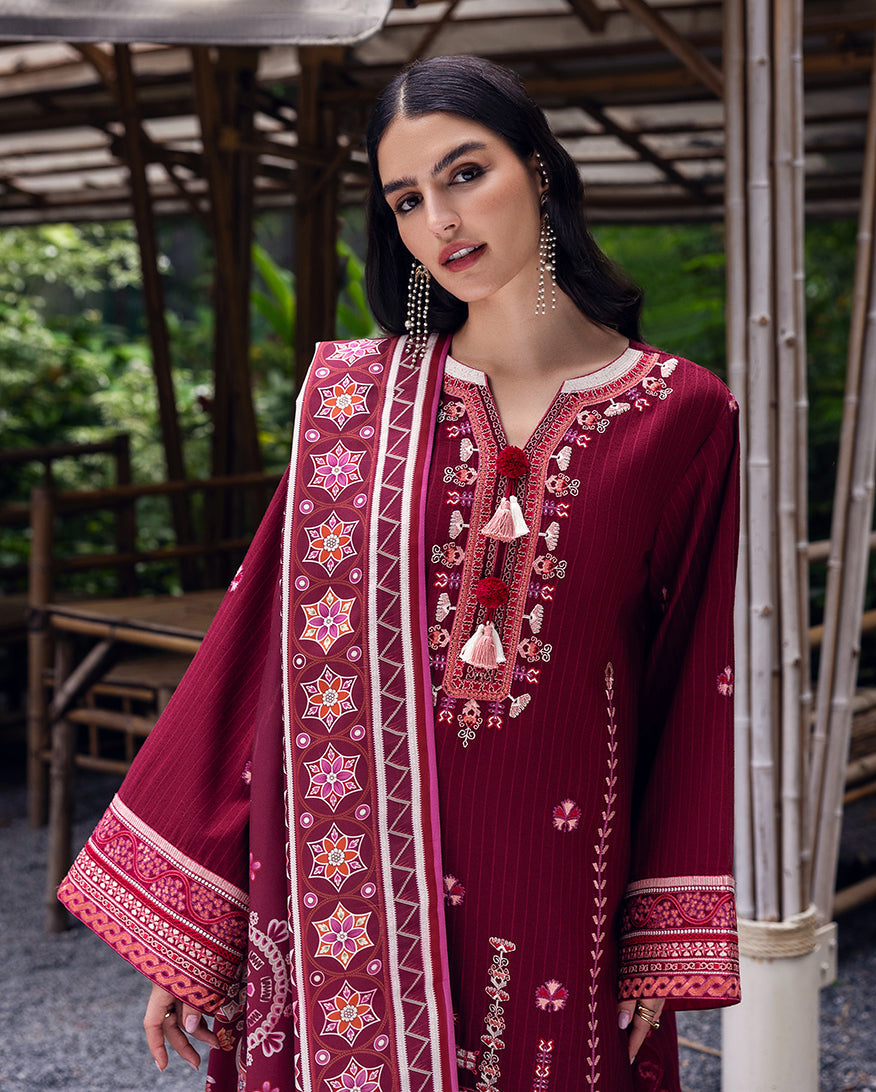 Mushq | Hemline Karandi | Emerald Glimmer - House Of Hania
