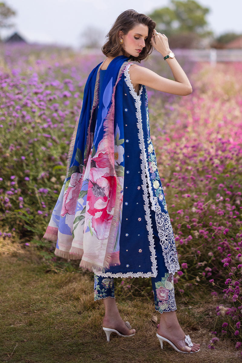 Mushq | Hemline The Secret Garden | BLUE MORPHO - House Of Hania