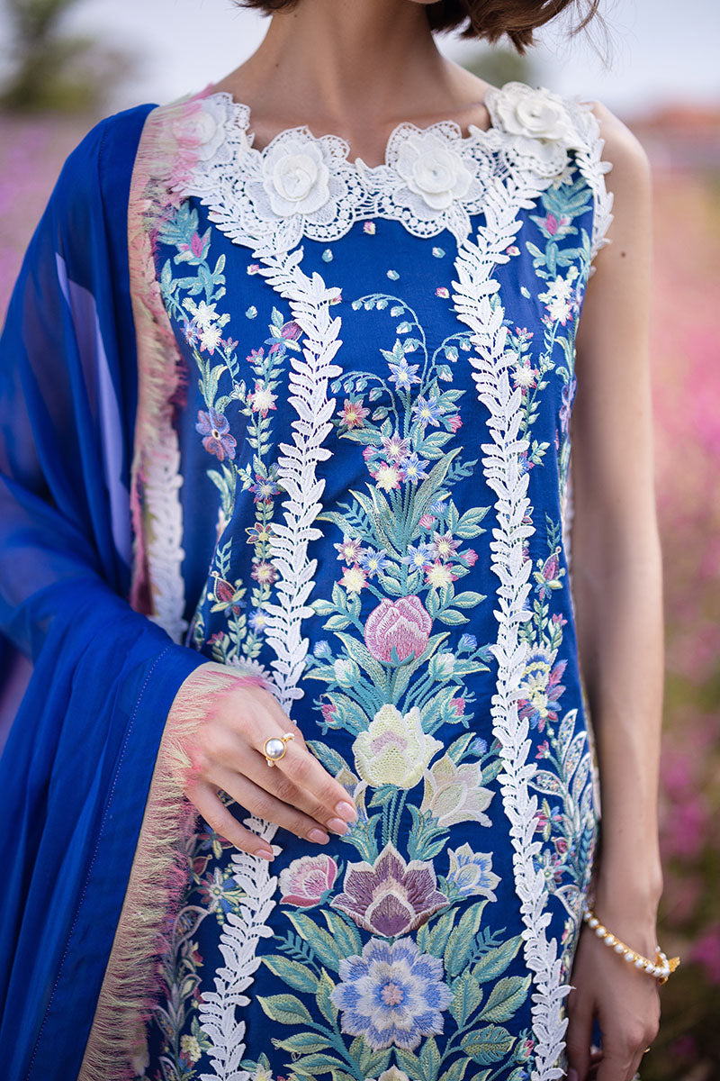 Mushq | Hemline The Secret Garden | BLUE MORPHO - House Of Hania