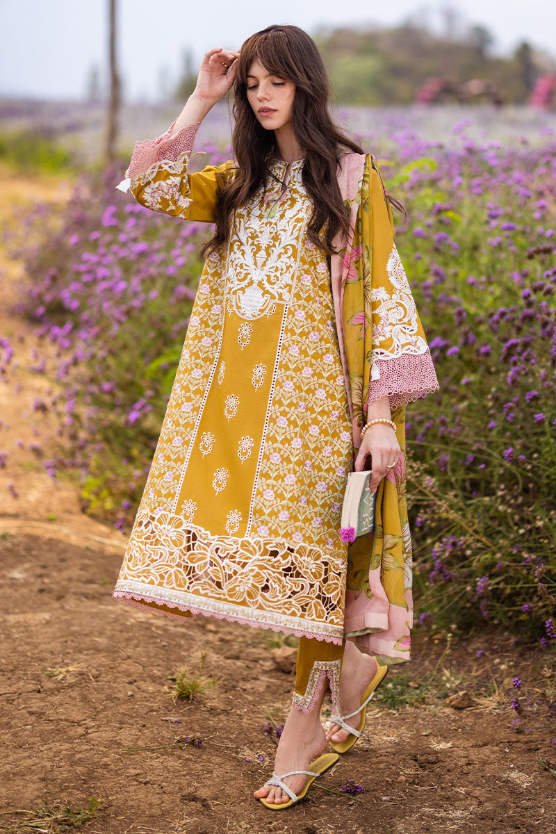 Mushq | Hemline The Secret Garden | WHISPERING PETALS - House Of Hania