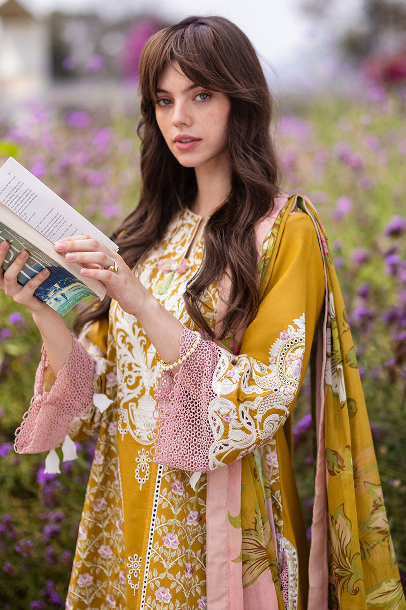 Mushq | Hemline The Secret Garden | WHISPERING PETALS - House Of Hania