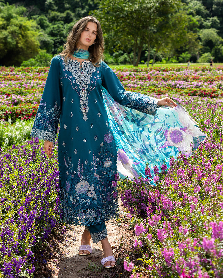 Mushq | Hemline the Secret Garden | Emerald Fern - House Of Hania