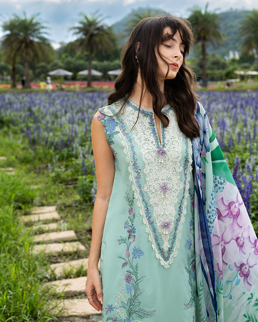 Mushq | Hemline the Secret Garden | Hummingbird Haven - House Of Hania