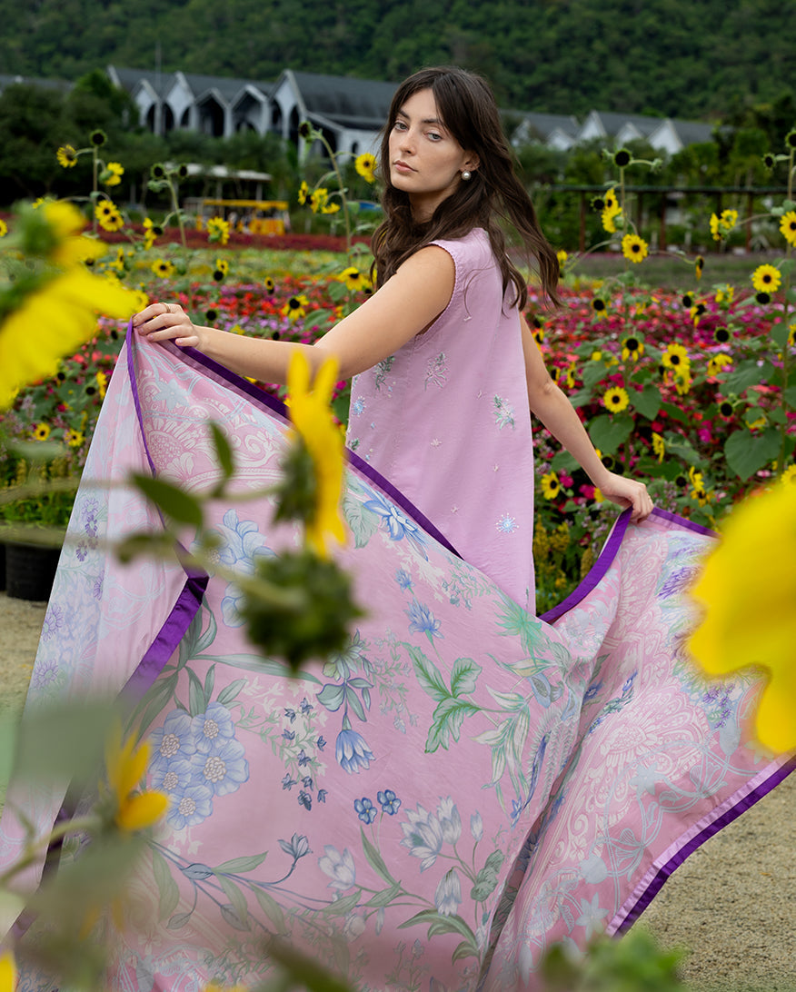 Mushq | Hemline the Secret Garden | Peony Glow - House Of Hania