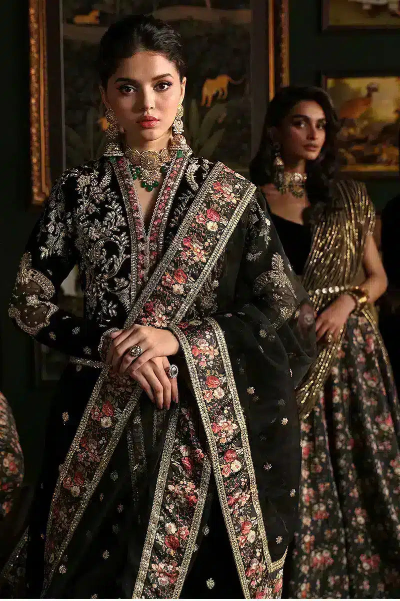 Mushq | Niloufer Velvet Edit 23 | Pari - House Of Hania