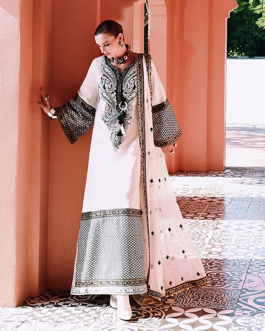 Mushq | Nuvera Raw Silk 26 | Gillian - House Of Hania