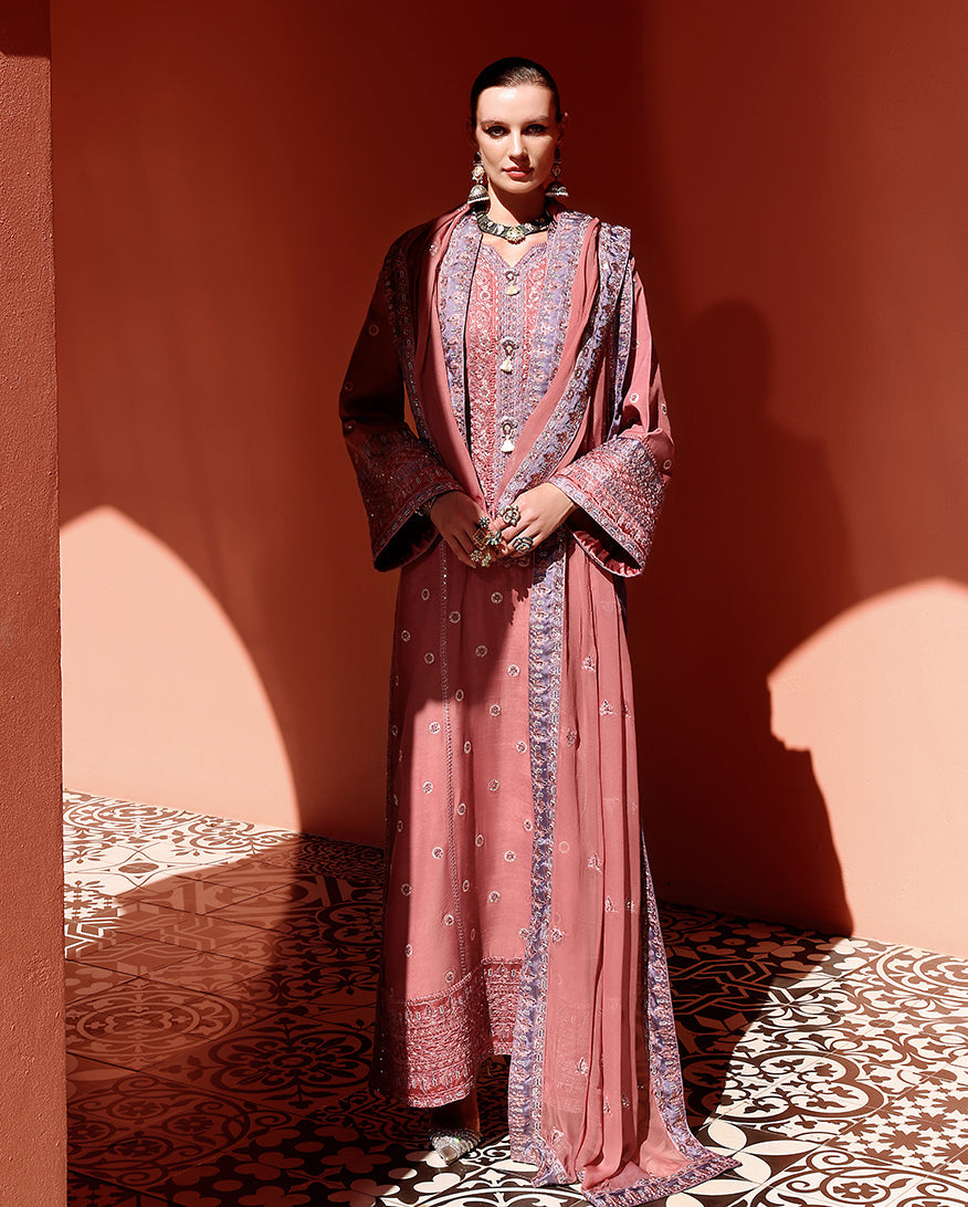 Mushq | Nuvera Raw Silk 26 | Hermione - House Of Hania