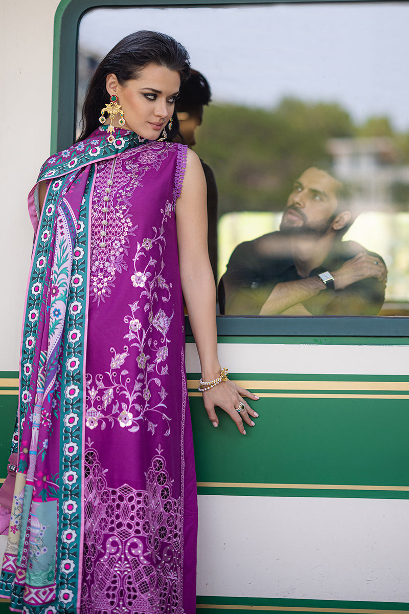 Mushq | Orient Express Luxury Lawn | ORIENTELLA - House Of Hania