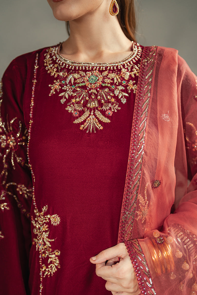 Mushq | Pret De Velours | VOILA - House Of Hania
