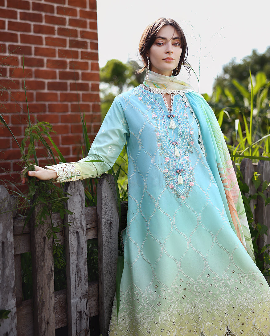 Mushq | Solace | Ombre Chikankari | Ethereal Pause - House Of Hania