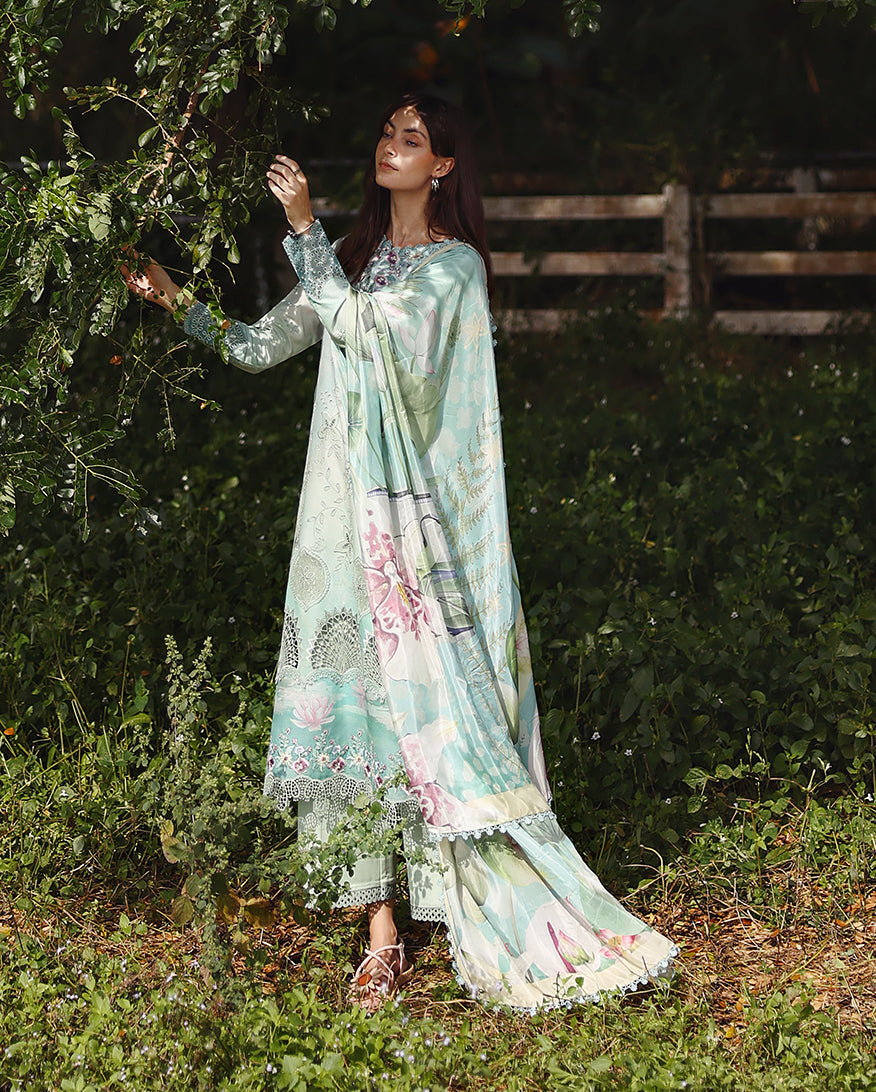 Mushq | Solace | Ombre Chikankari | Tranquil Muse - House Of Hania