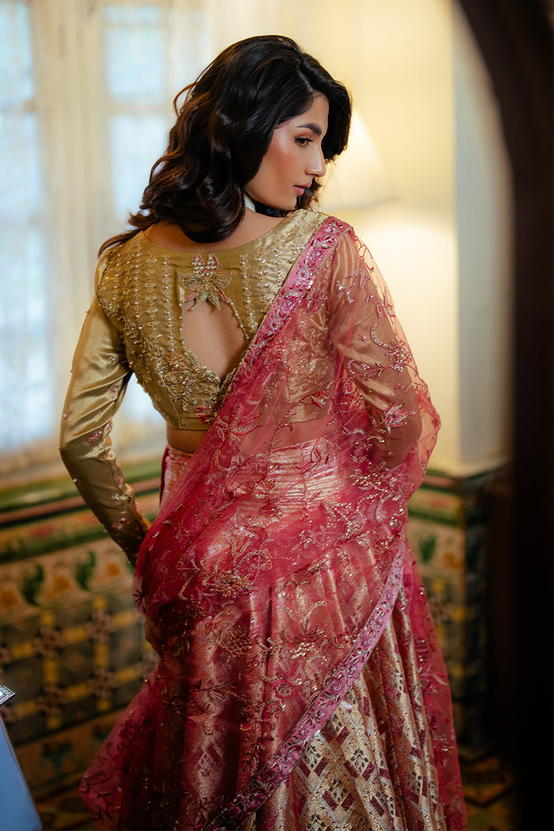 Mushq | Sunehri Resham Edit | IQRA - House Of Hania