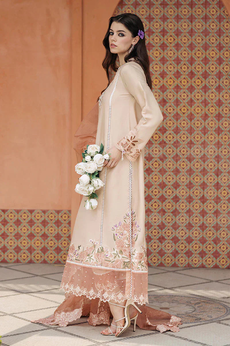 Mushq | Tehreem Luxury Pret 24 | ENCHANTED ELEGANCE - House Of Hania