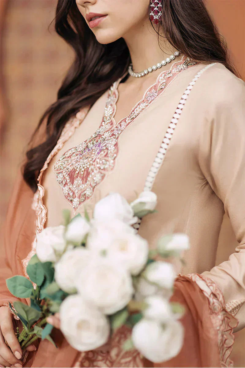 Mushq | Tehreem Luxury Pret 24 | ENCHANTED ELEGANCE - House Of Hania