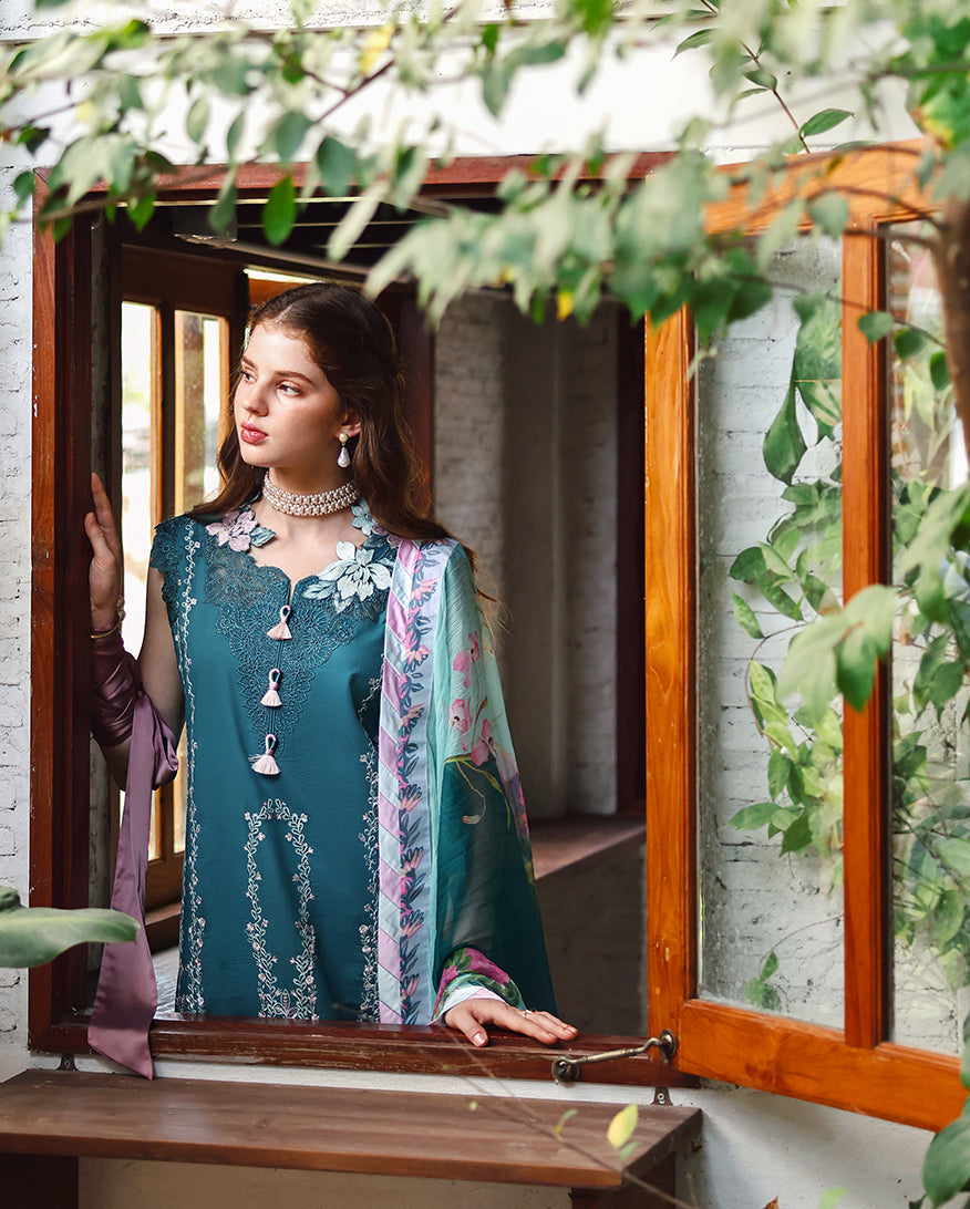 Mushq | The Secret Garden Lawn | Ivy Spell - House Of Hania
