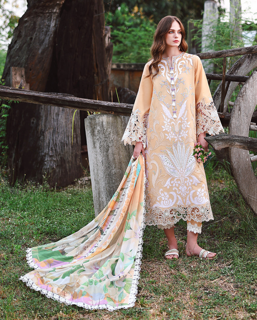 Mushq | The Secret Garden Lawn | Wisteria Veil - House Of Hania
