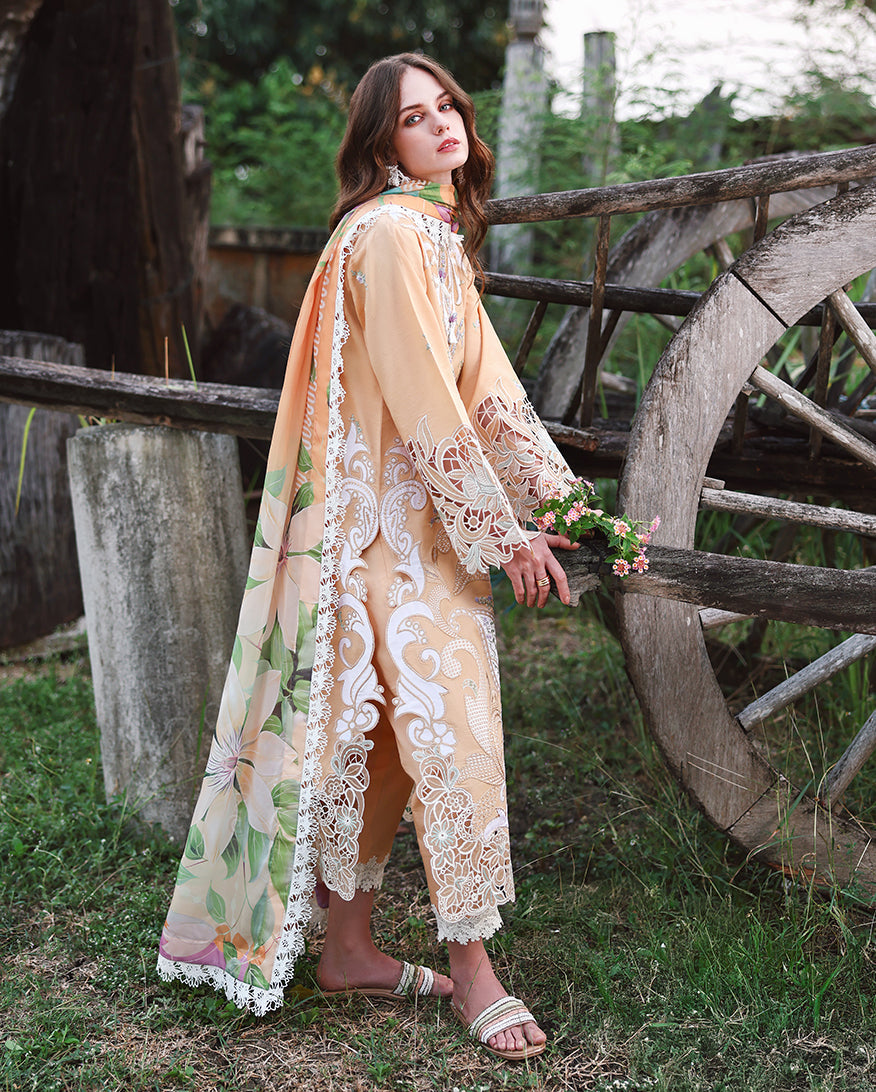 Mushq | The Secret Garden Lawn | Wisteria Veil - House Of Hania