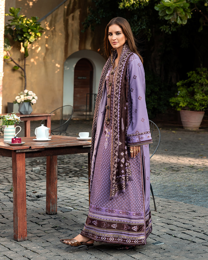 Mushq | Winter Broadway 25 | Villa Bramasole - House Of Hania