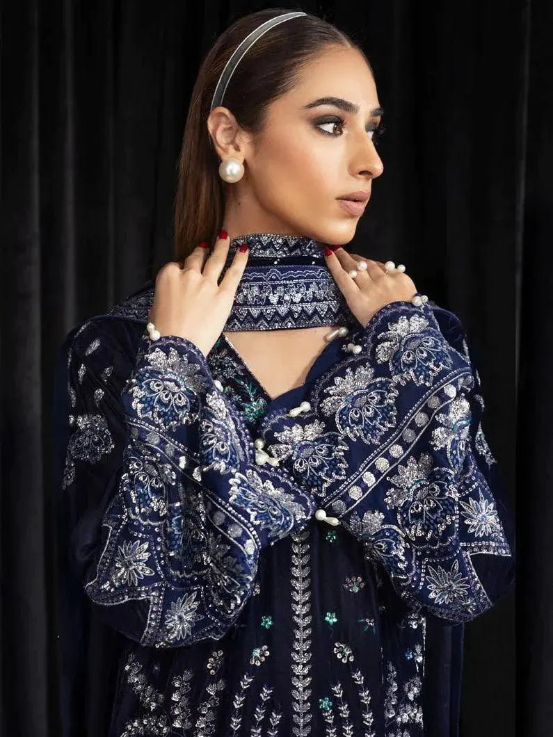 NUREH Maya Embroidered Velvet 3Pc Suit NS-105 SAFEENA - House Of Hania