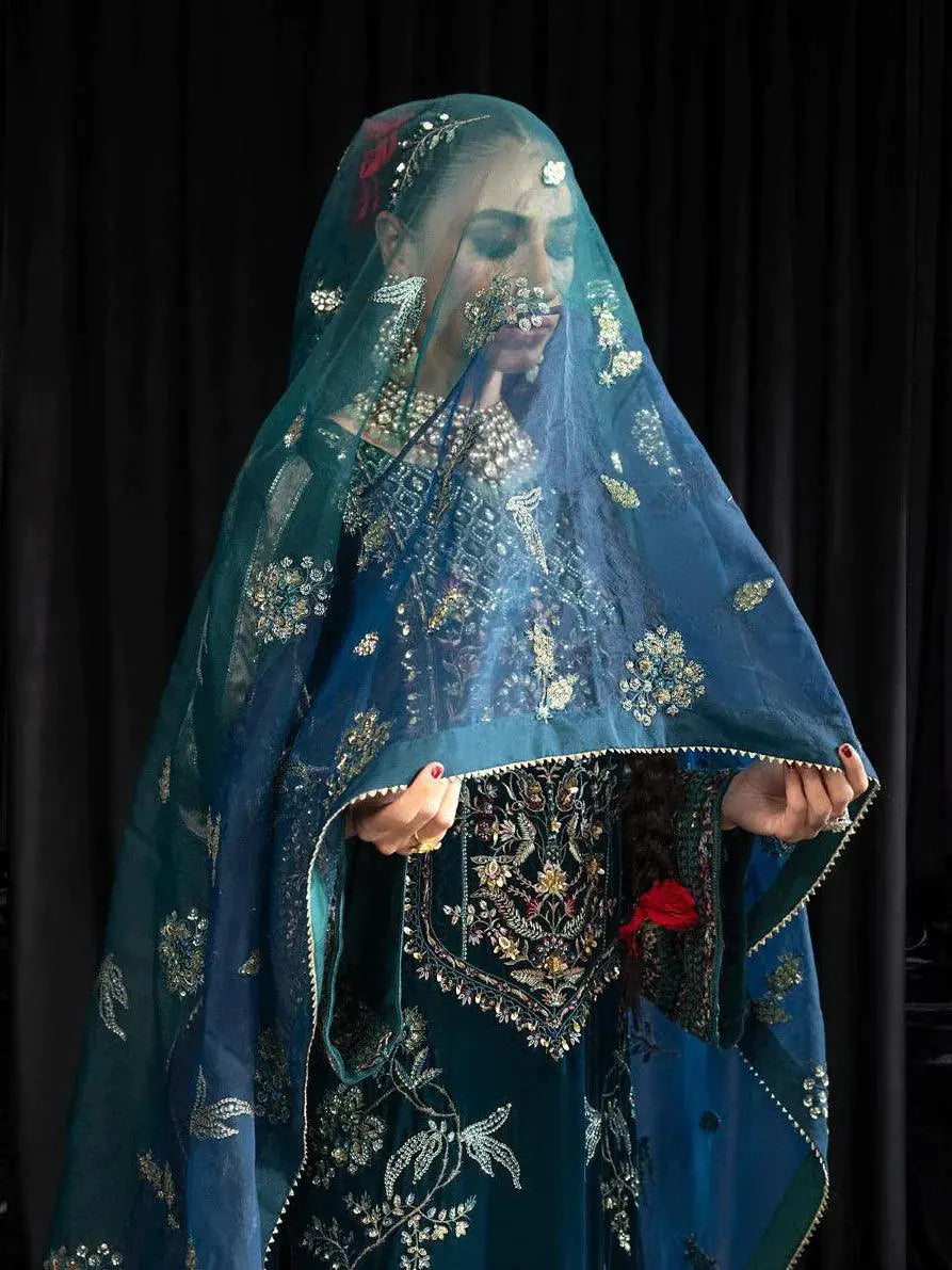 NUREH Maya Embroidered Velvet 3Pc Suit NS-107 LEHAR - House Of Hania
