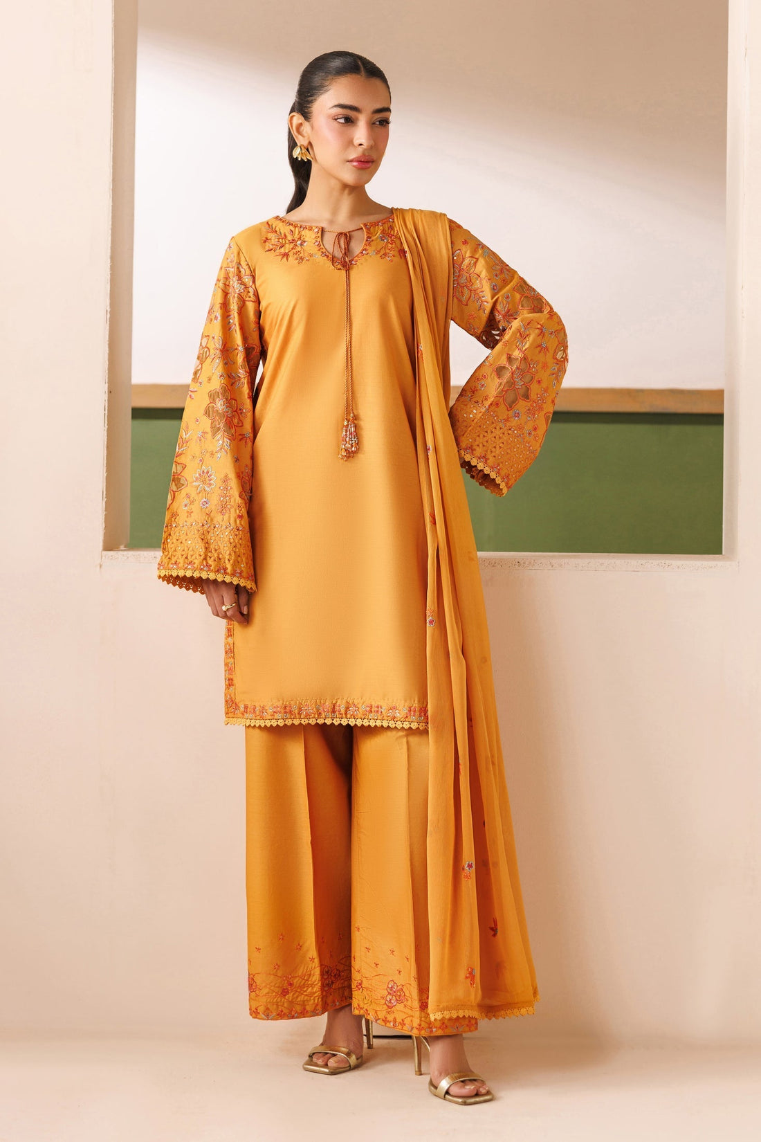 Naqshi | Cambre '26 | Lunara - House Of Hania