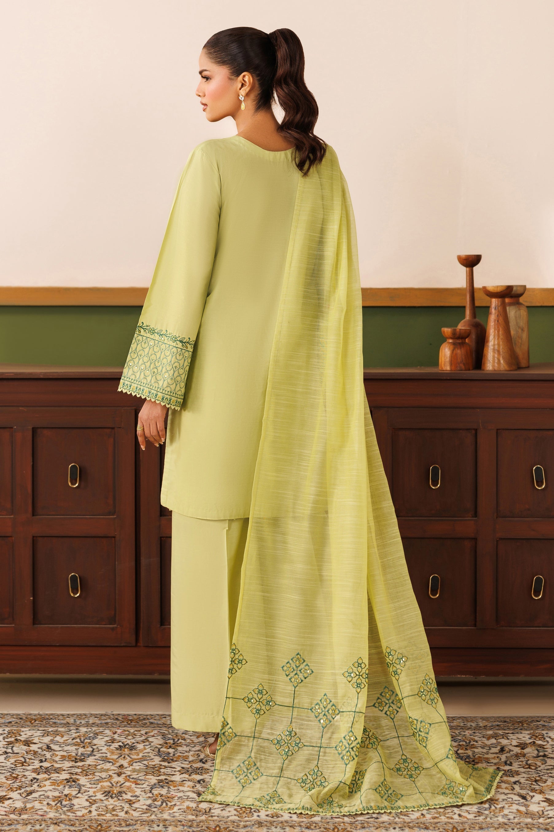 Naqshi | Cambre '26 | Orla - House Of Hania