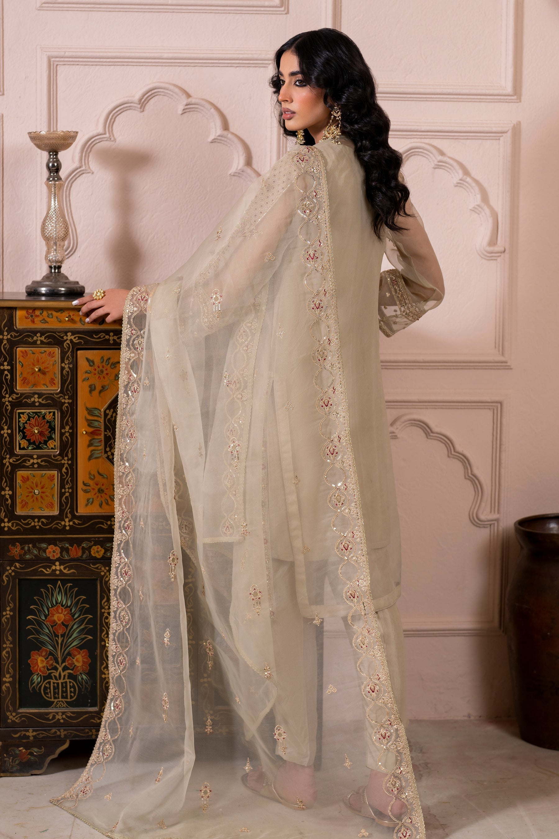 Naqshi | Kaansi Formals | ARWA - House Of Hania