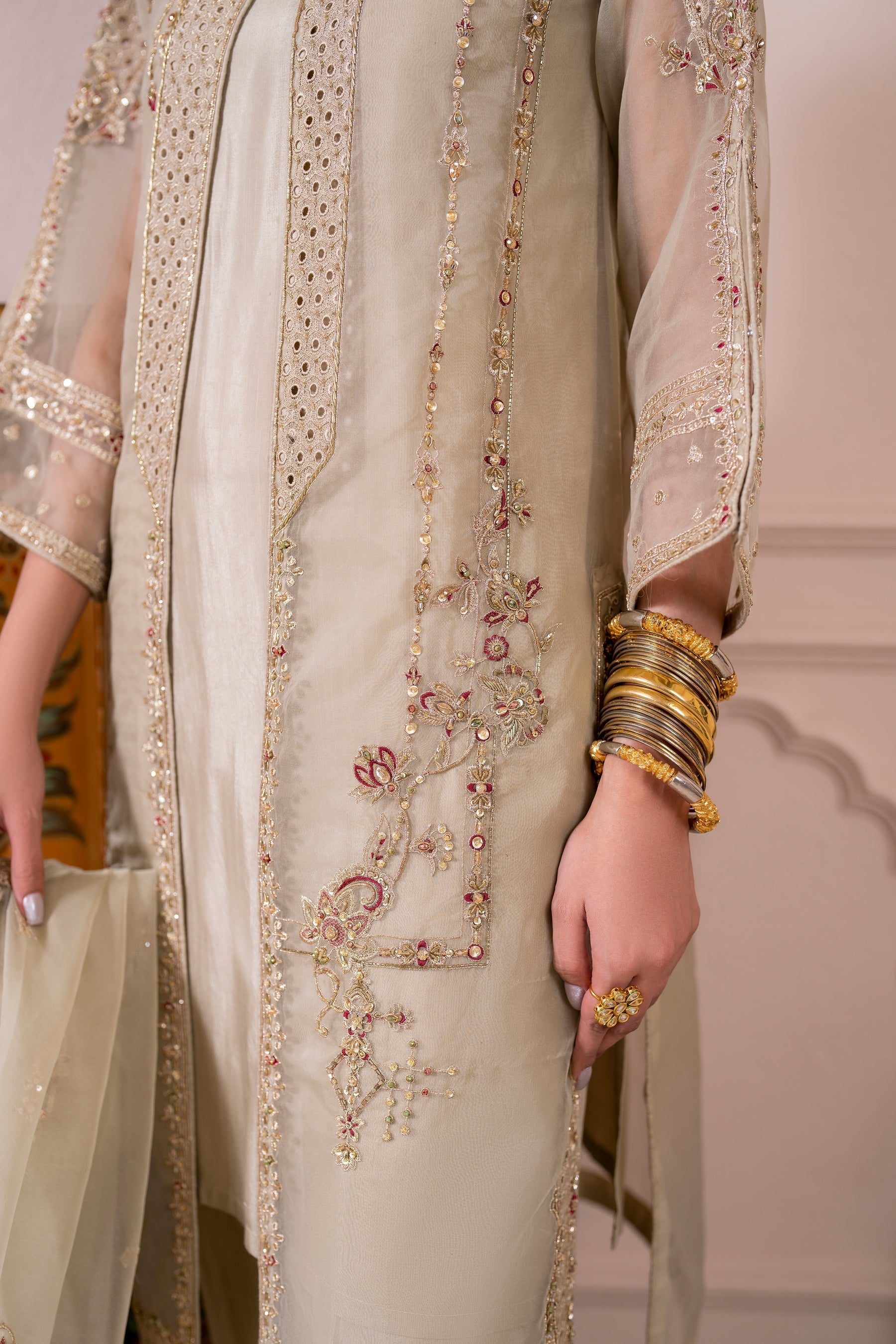Naqshi | Kaansi Formals | ARWA - House Of Hania