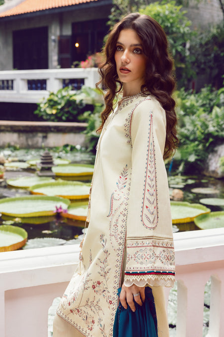 Naqshi | Nuri Khaddar Velvet Marina | Mujeeba - House Of Hania