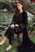 Naqshi | Nuri Khaddar Velvet Marina | Nisma - House Of Hania