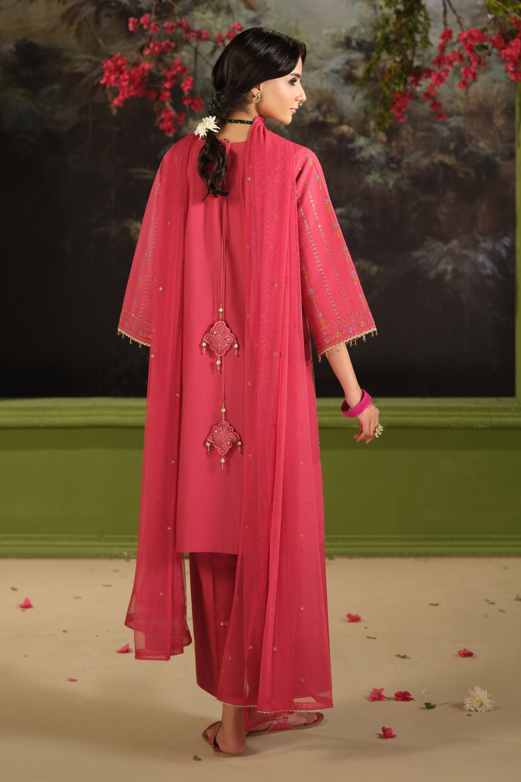 Naqshi | Phool Kari | Kinara - House Of Hania