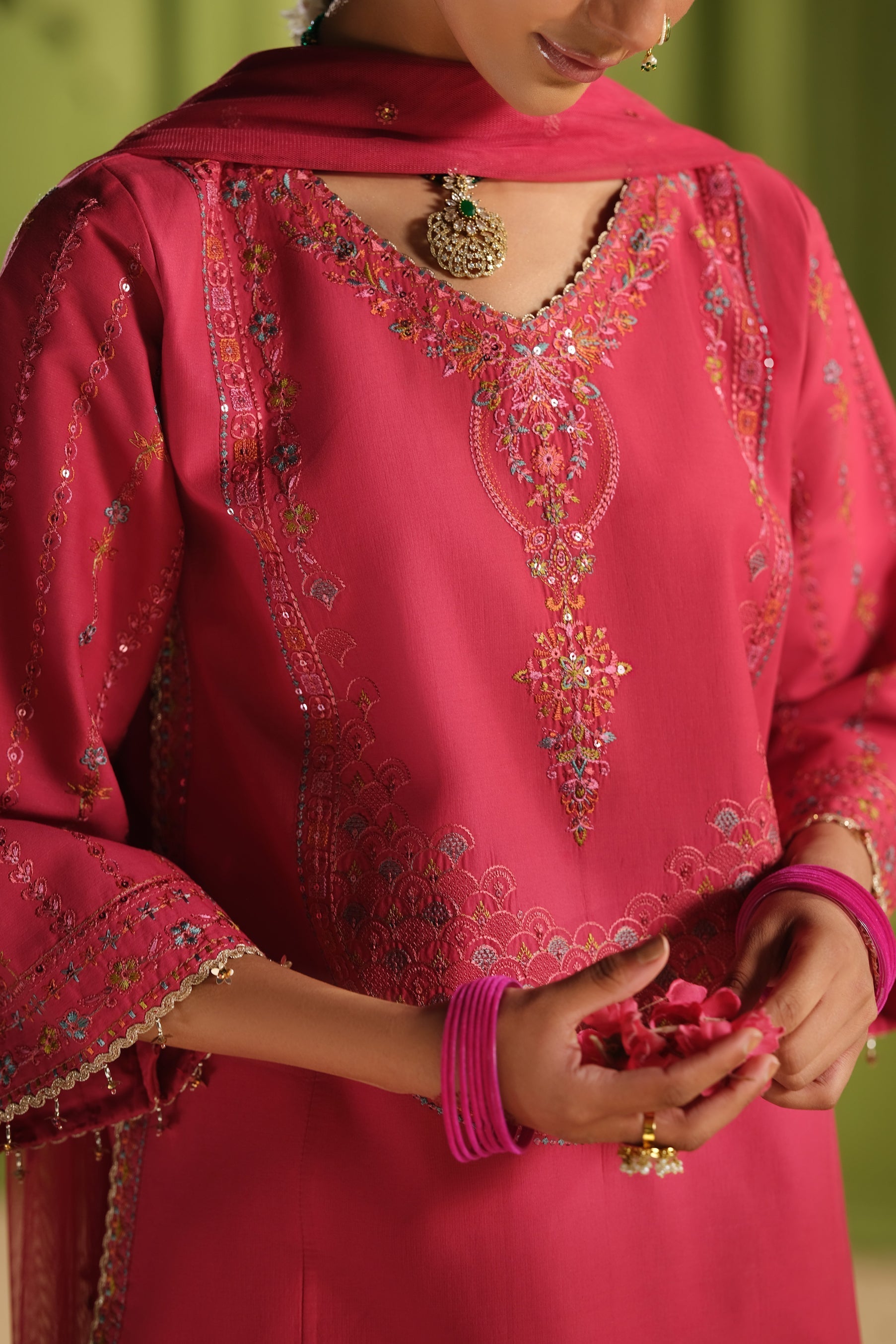 Naqshi | Phool Kari | Kinara - House Of Hania