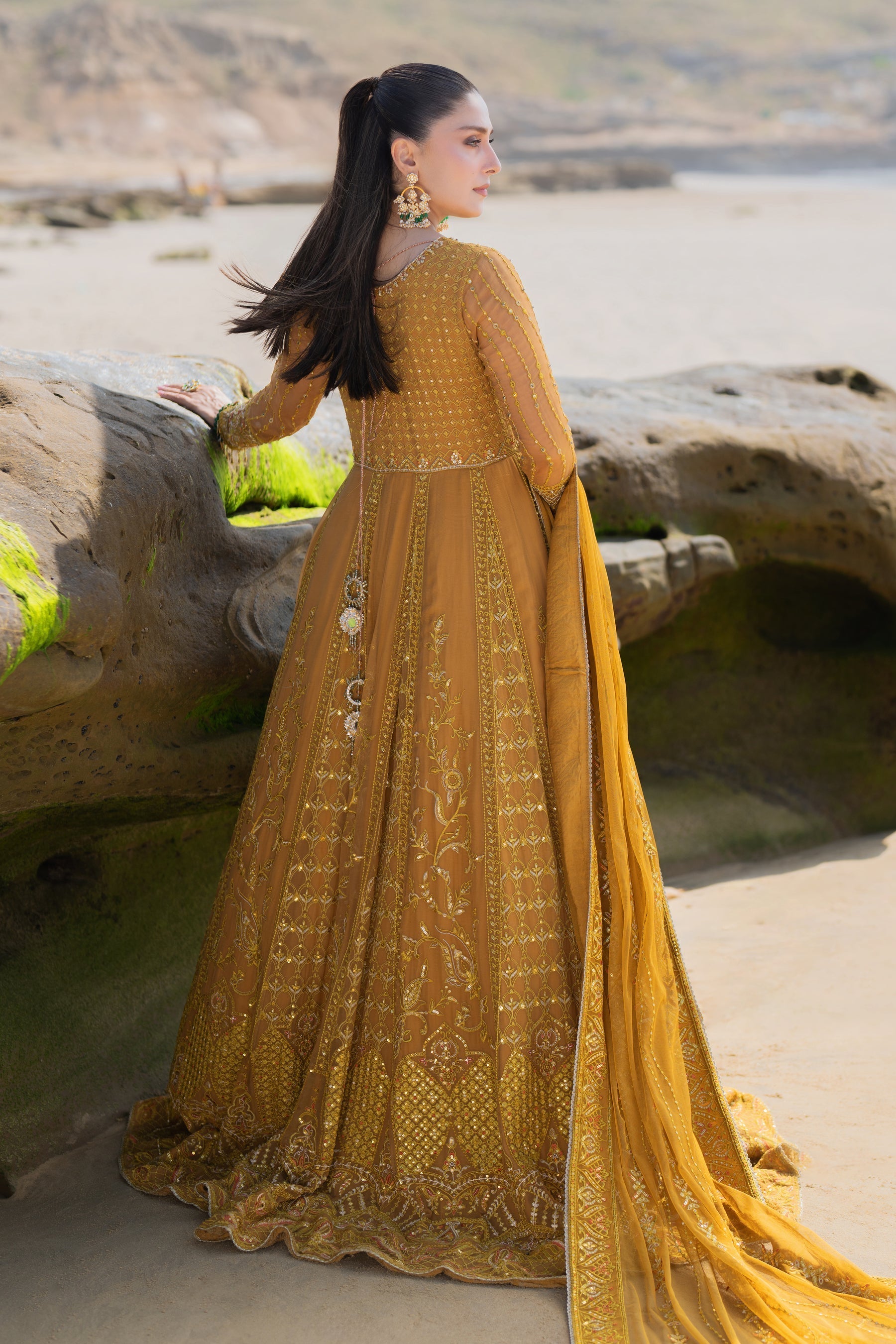 Naqshi | Sahil Kinaray | AINARA - House Of Hania