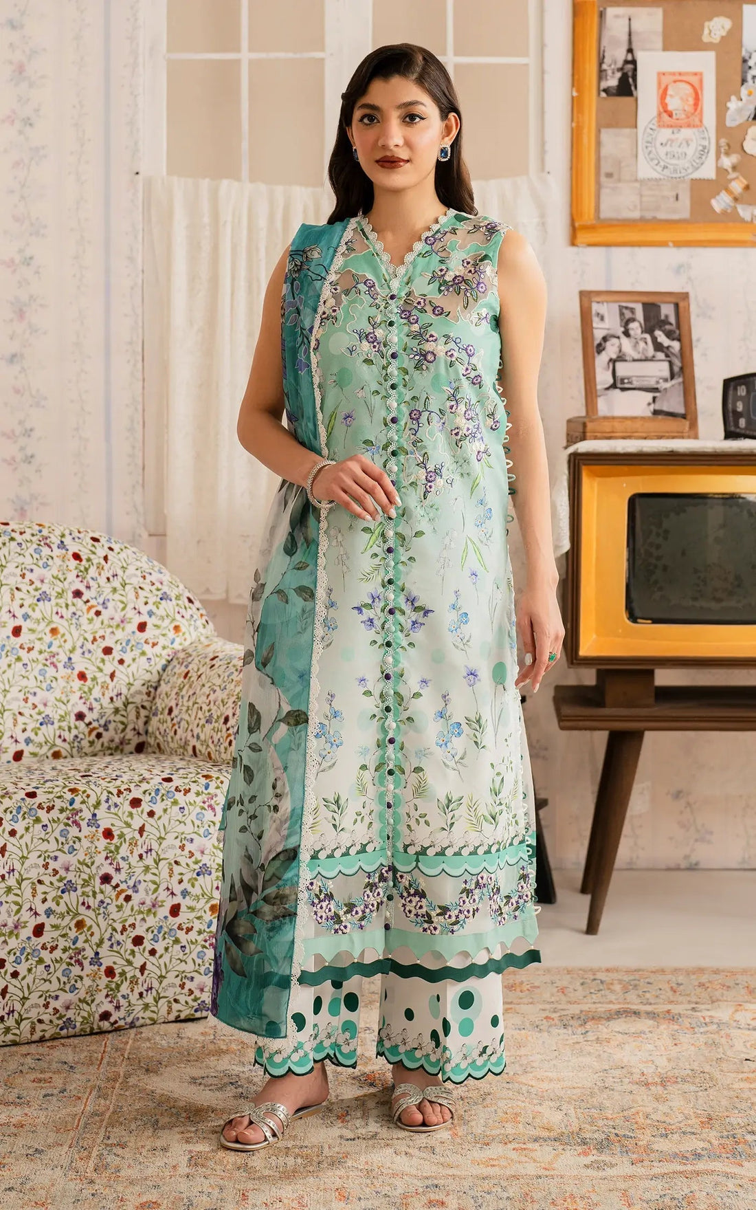Asifa and Nabeel | Meraki Vintage 25 | Nazneen (MVL25-15) - House Of Anaya
