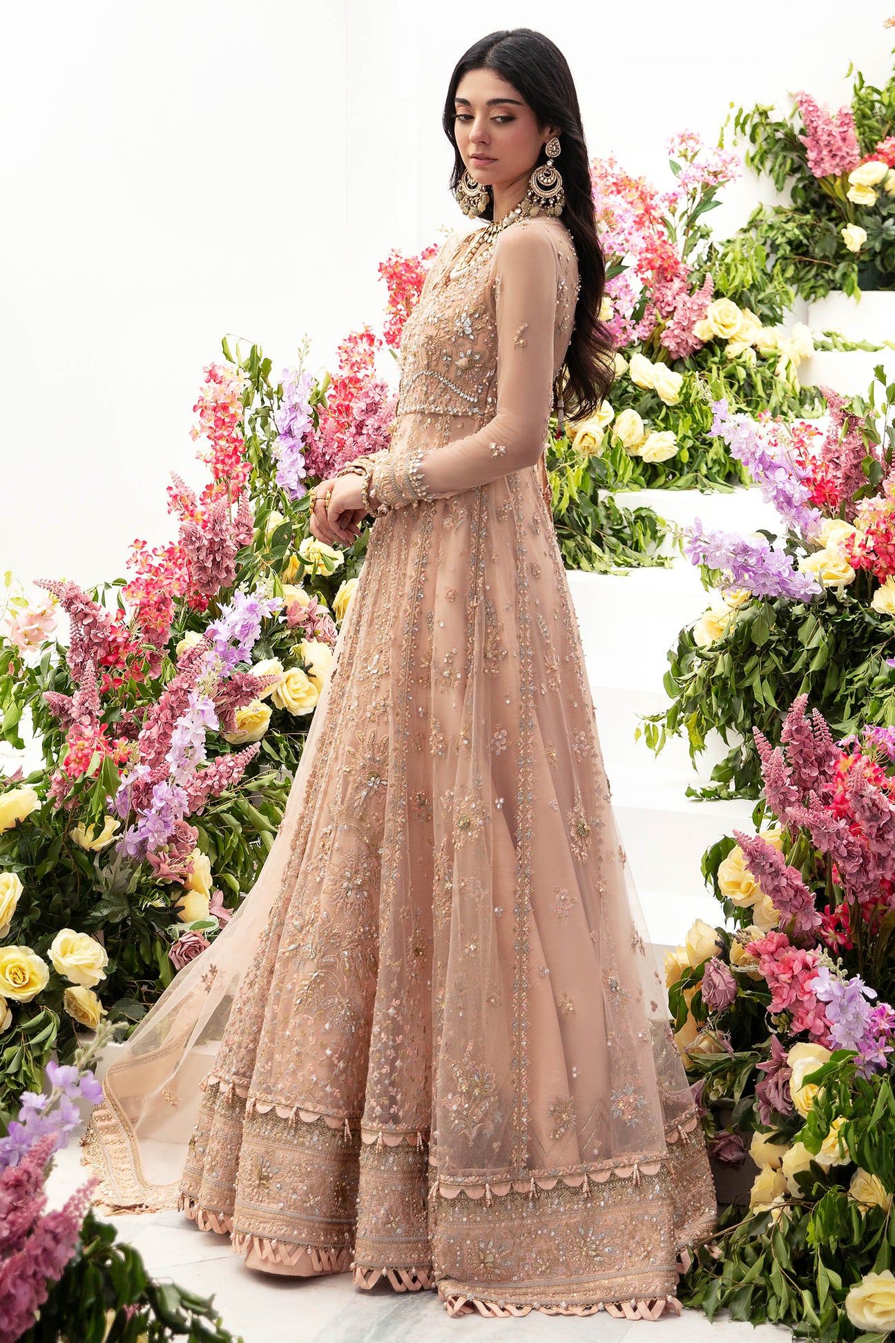 Neda - House Of Hania
