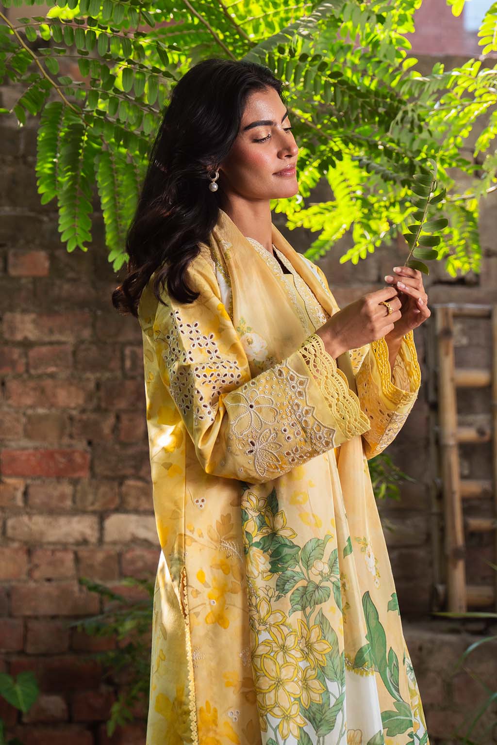 Neeshay | Summer Lines Printkari 25 | BUTTERCUP - House Of Hania