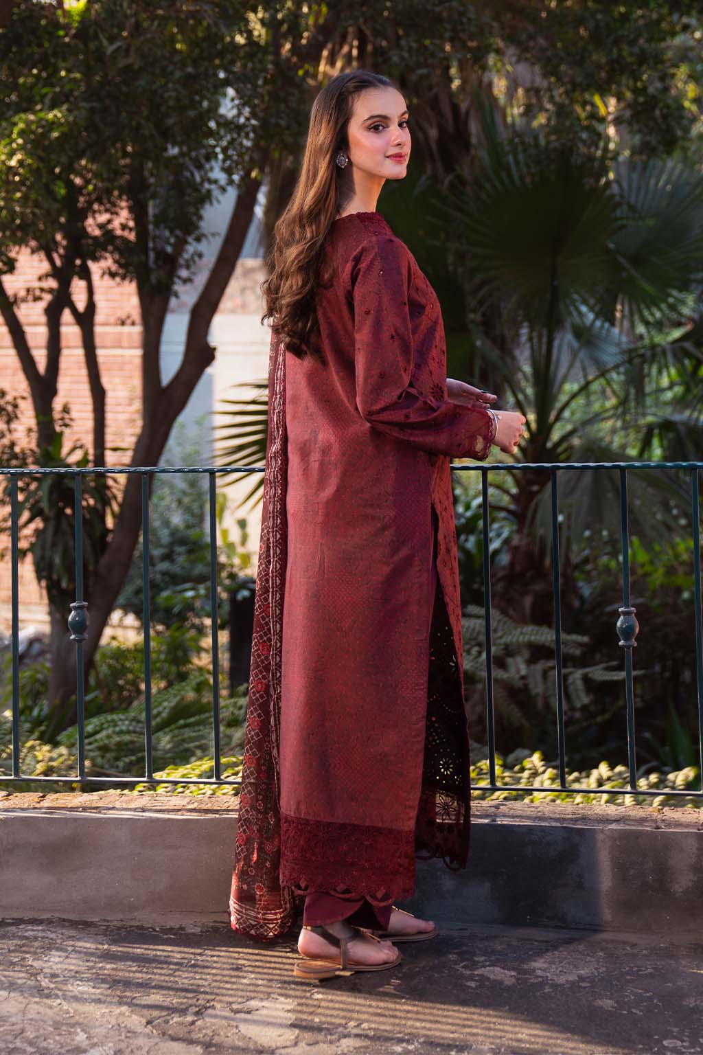 Neeshay | Summer Lines Printkari 25 | GARNET - House Of Hania