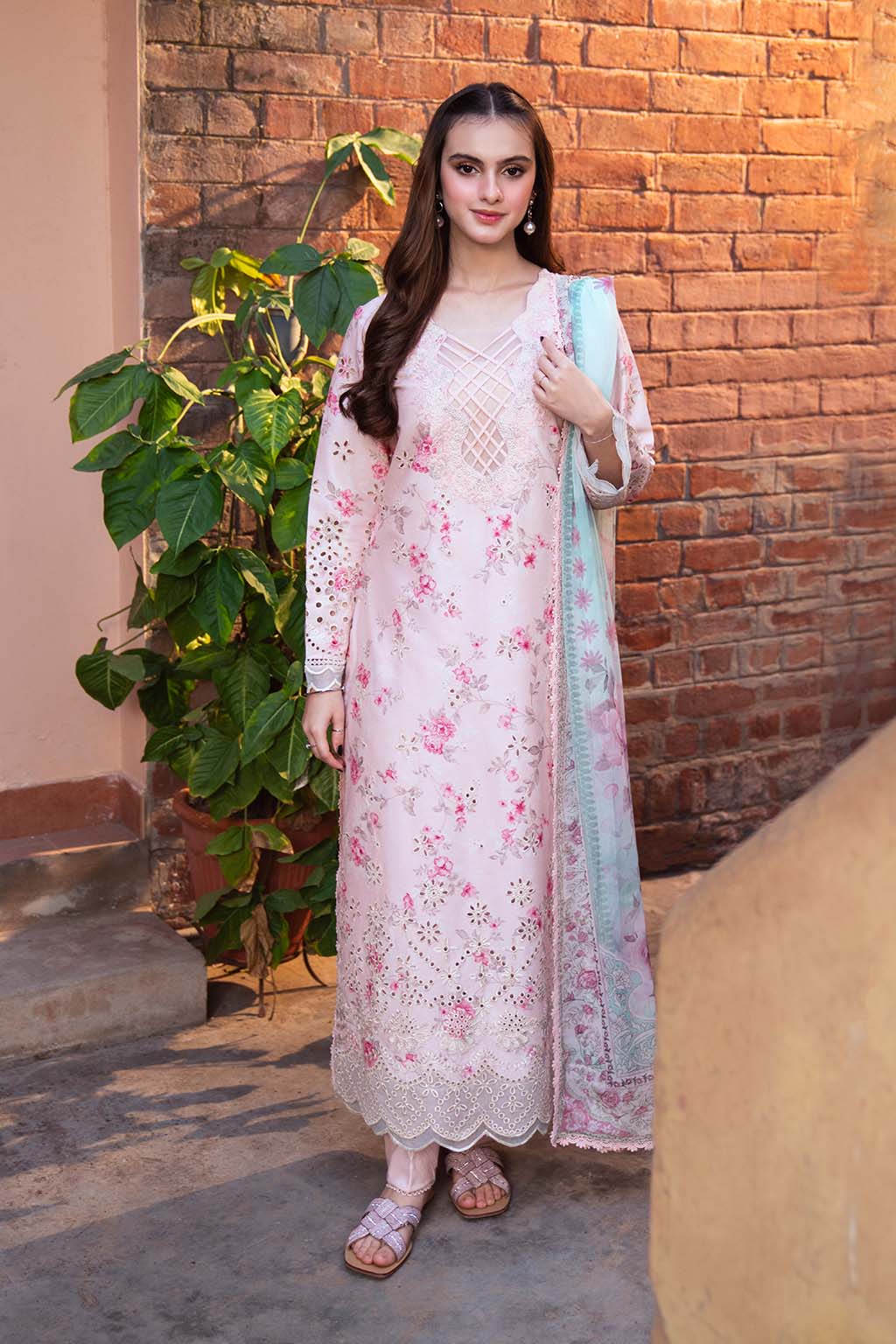 Neeshay | Summer Lines Printkari 25 | PECHE - House Of Hania