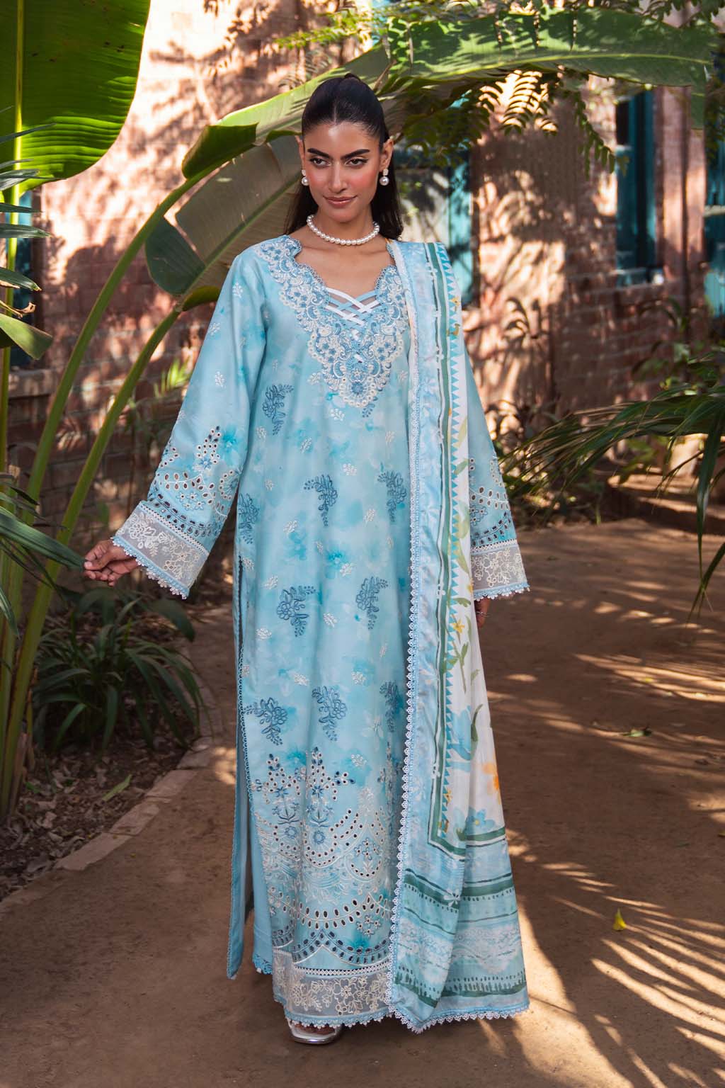 Neeshay | Summer Lines Printkari 25 | SKY-WAVE - House Of Hania