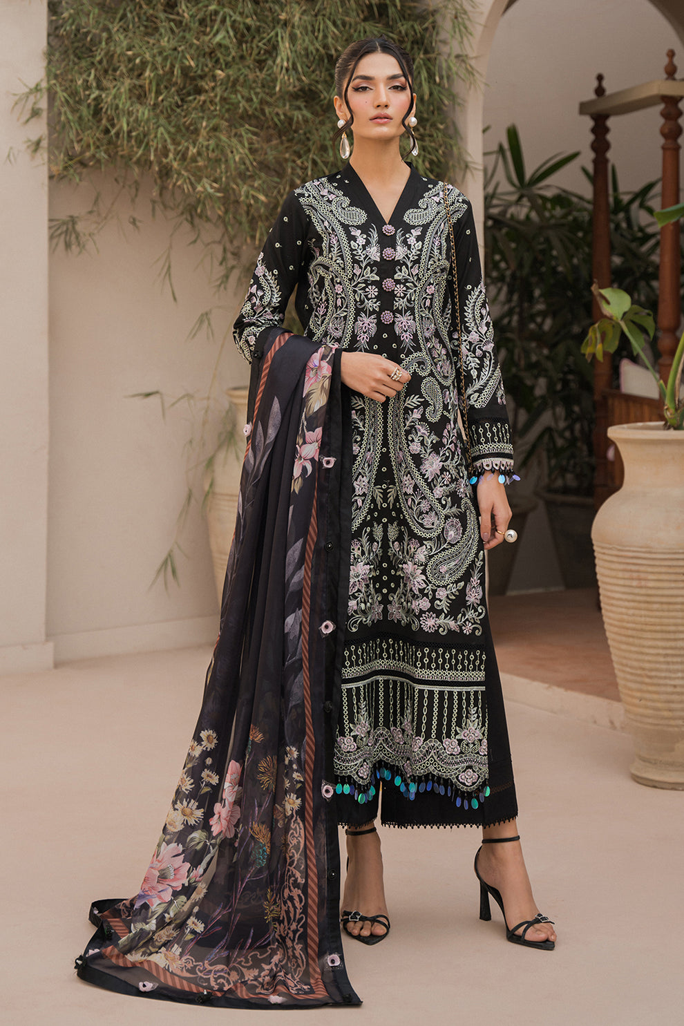 Neeshay | Symphony Luxury Lawn 24 | Celestial - House Of Hania