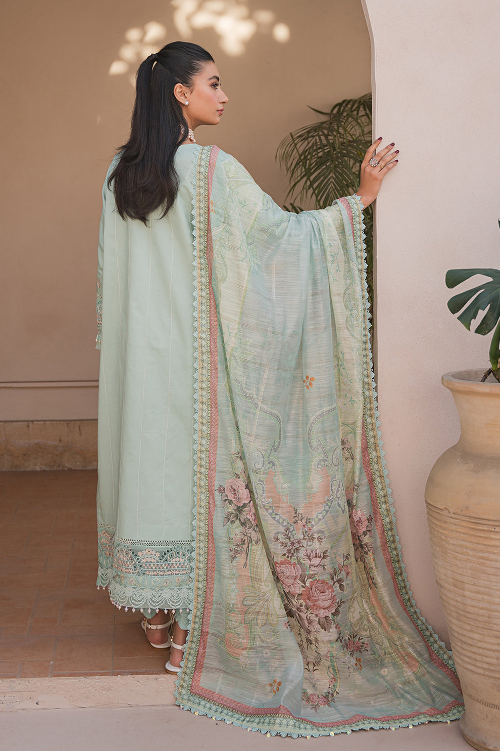 Neeshay | Symphony Luxury Lawn 24 | Melody - House Of Hania