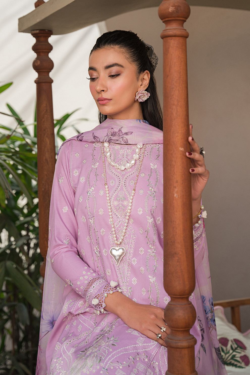 Neeshay | Symphony Luxury Lawn 24 | Serenade - House Of Hania