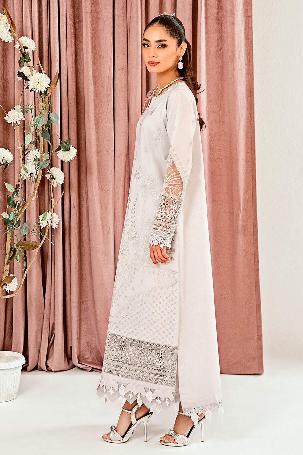 Neeshay | Zoella Lawn Collection | Luca - House Of Hania