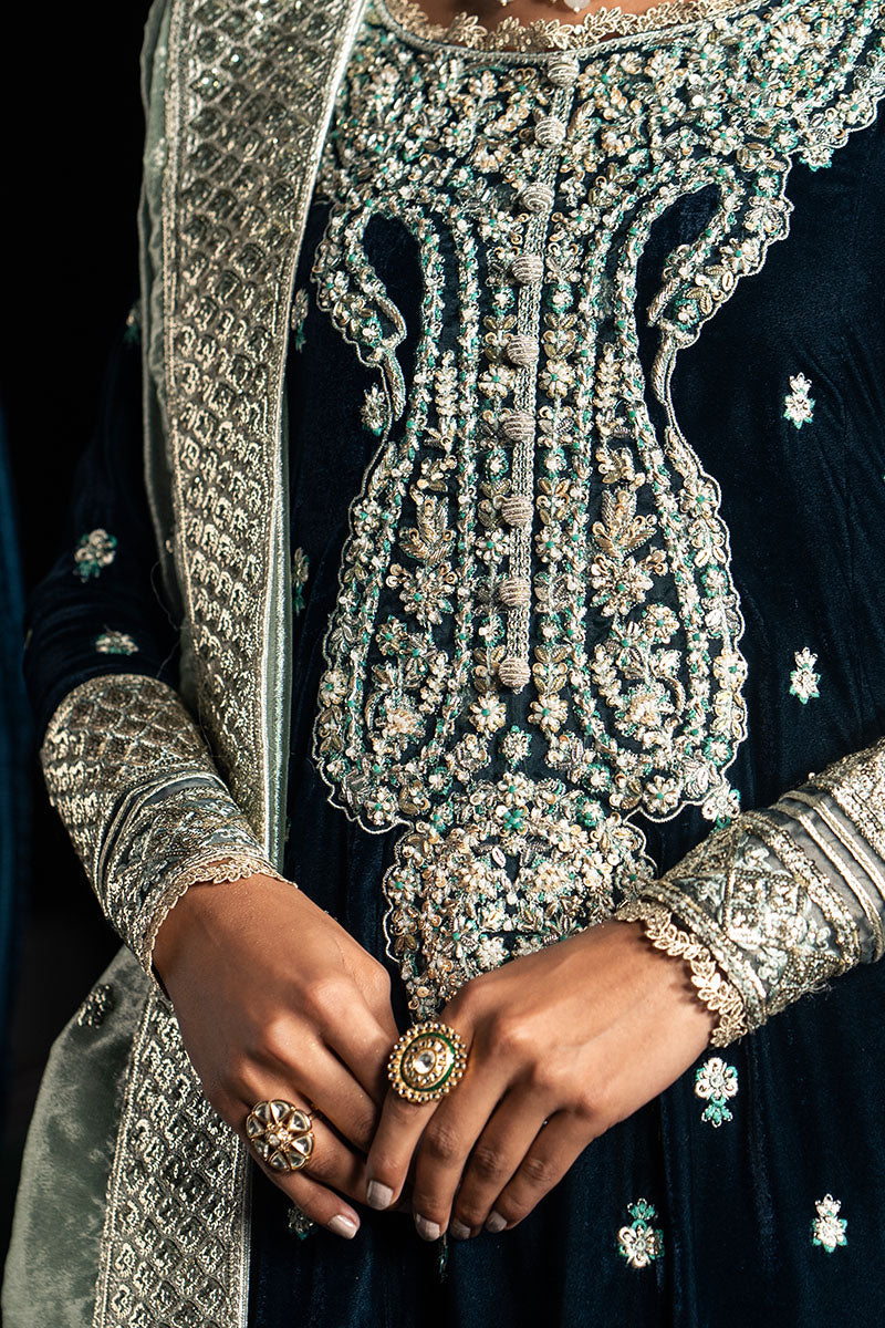 Niloufer by Mushq Embroidered Velvet 3Pc Suit MV23-01 ROYAN - House Of Hania