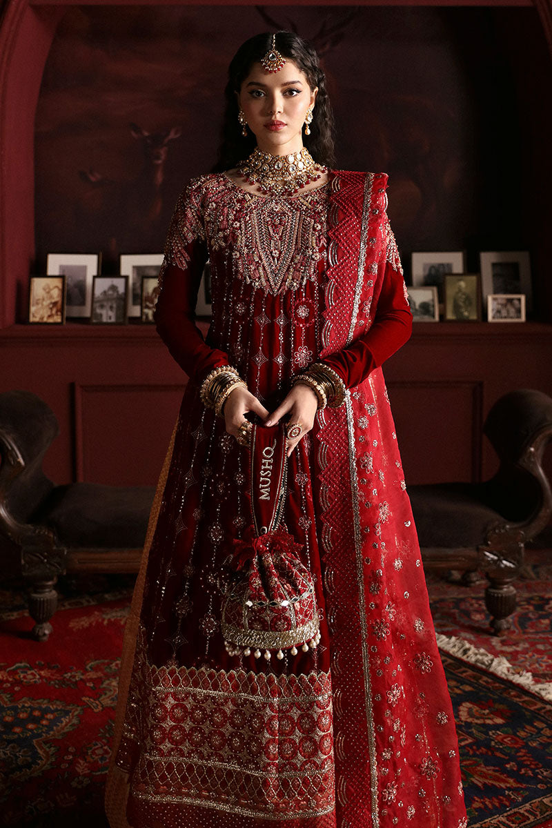 Niloufer by Mushq Embroidered Velvet 3Pc Suit MV23-08 FARAH - House Of Hania