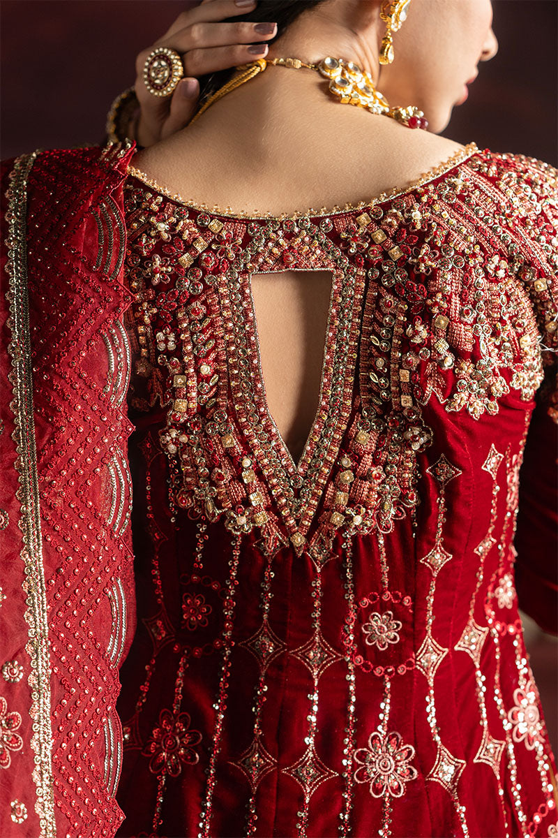 Niloufer by Mushq Embroidered Velvet 3Pc Suit MV23-08 FARAH - House Of Hania