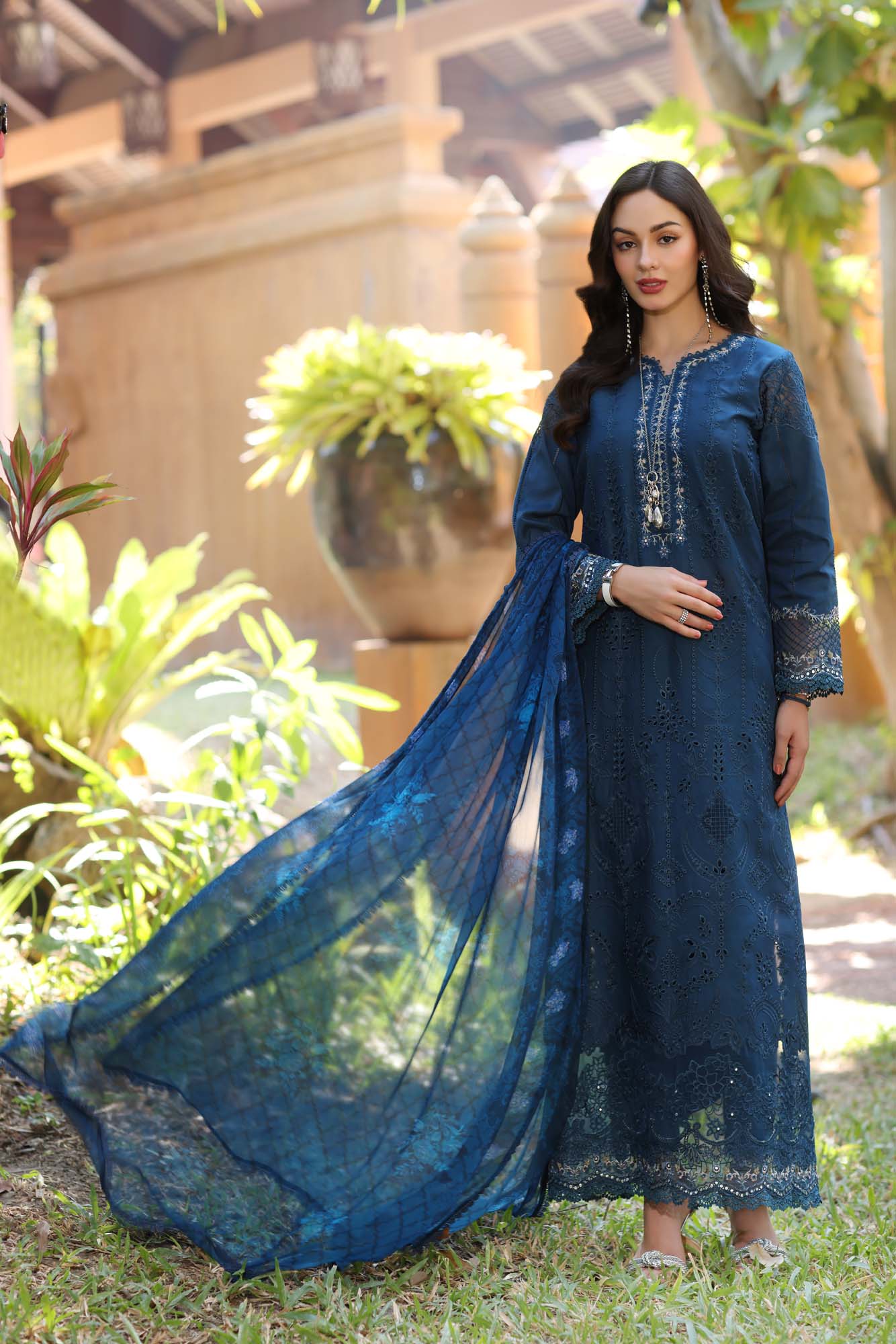 Noor by Saadia Asad | Eid Luxury Laserkari 25 | D7-B - House Of Hania
