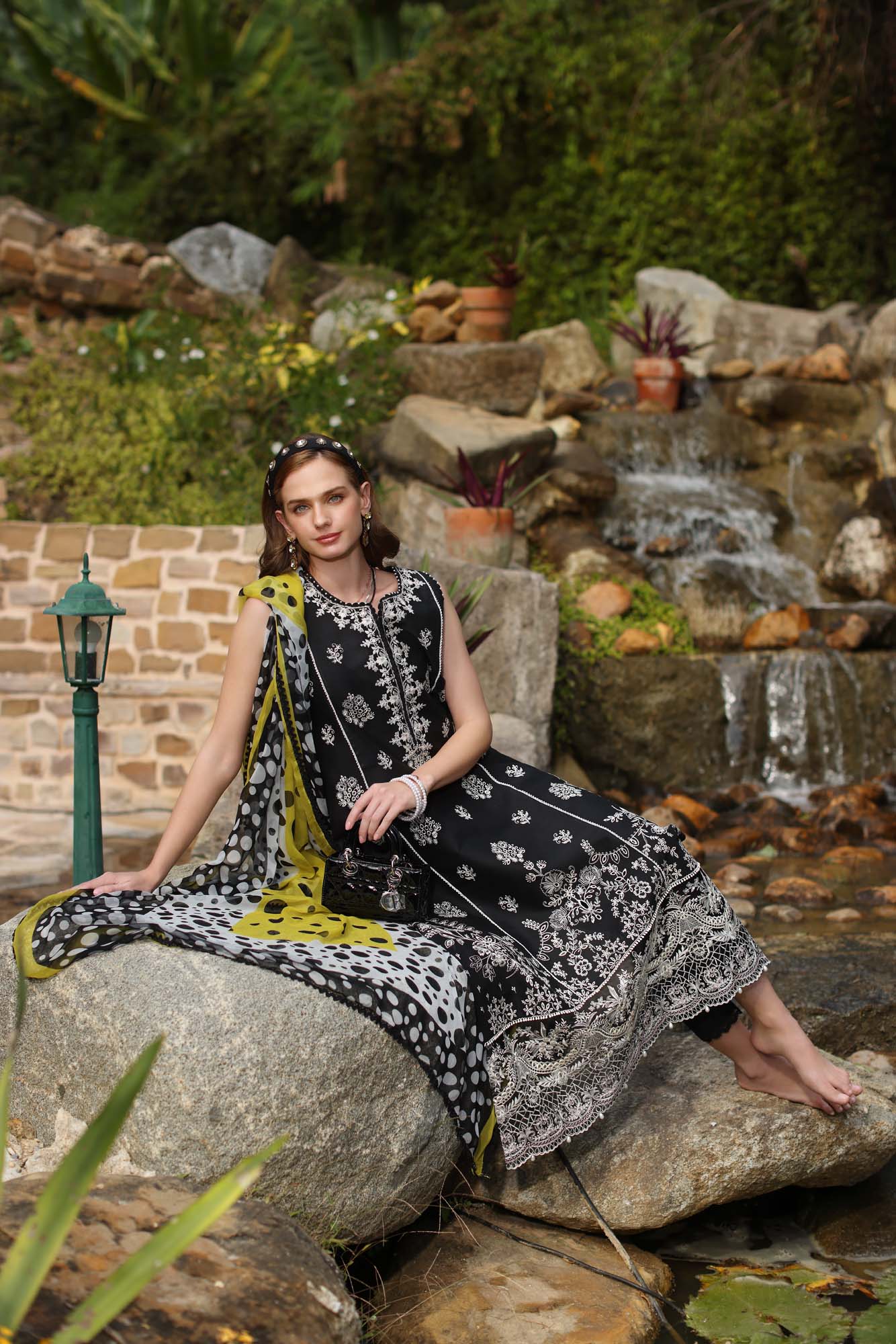 Noor by Saadia Asad | Luxe Chikankari 25 | D3-B - House Of Hania