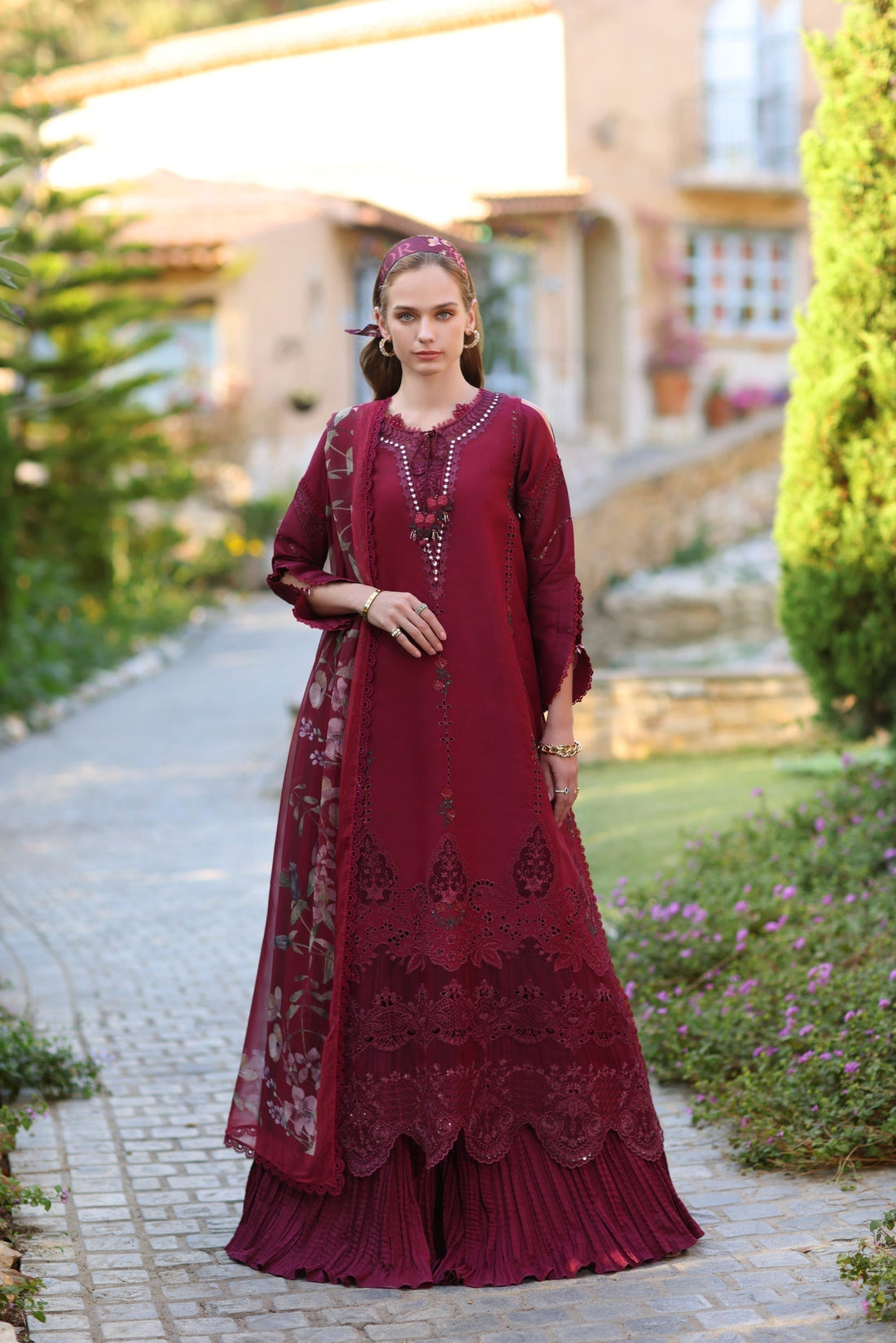 Noor by Saadia Asad | Luxe Chikankari 25 | D6-A - House Of Hania