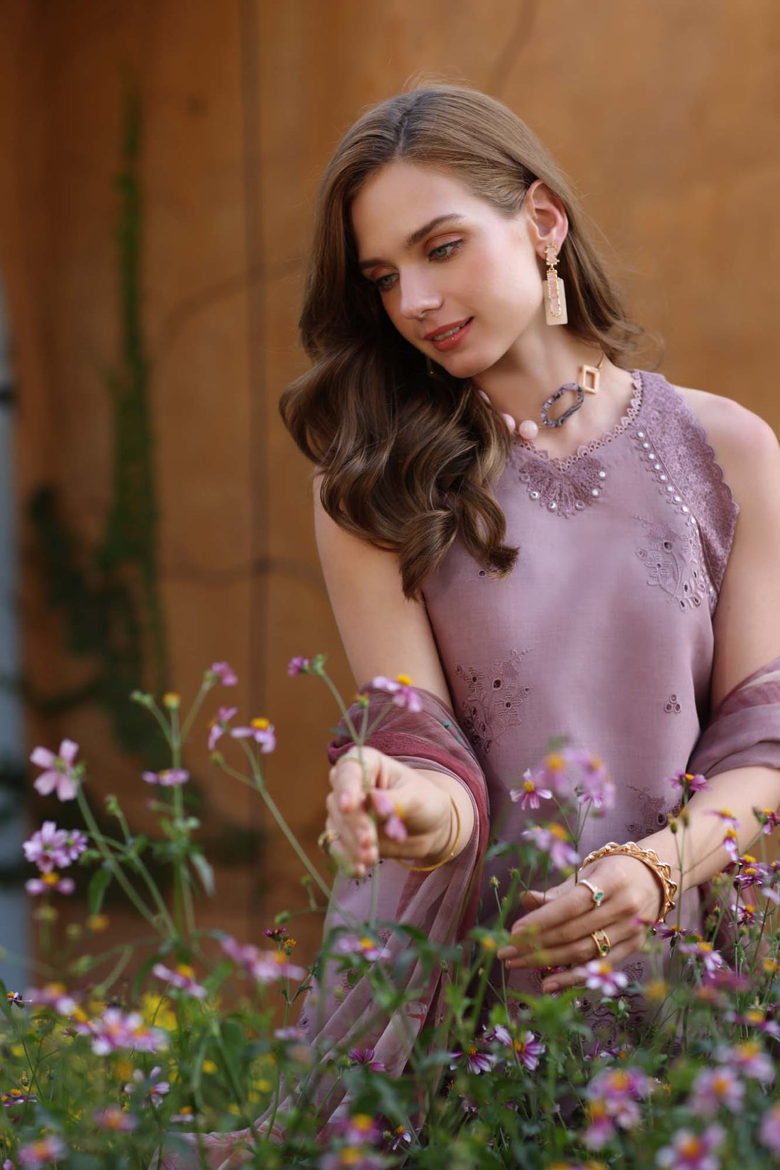 Noor by Saadia Asad | Luxe Chikankari 25 | D8-A - House Of Hania